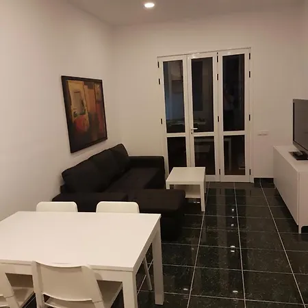 Great Duplex Perfect Location *