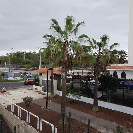Great Duplex Perfect Location Apartment