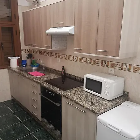 Great Duplex Perfect Location Apartment *